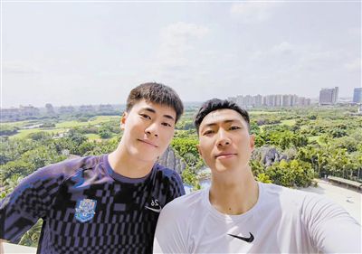 轻轻色在线观看